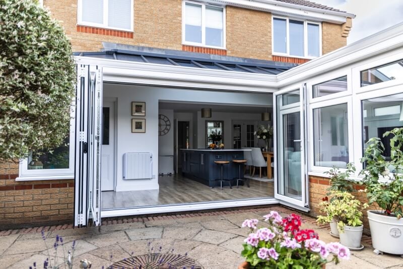 P-Shaped Solid Roof Extension