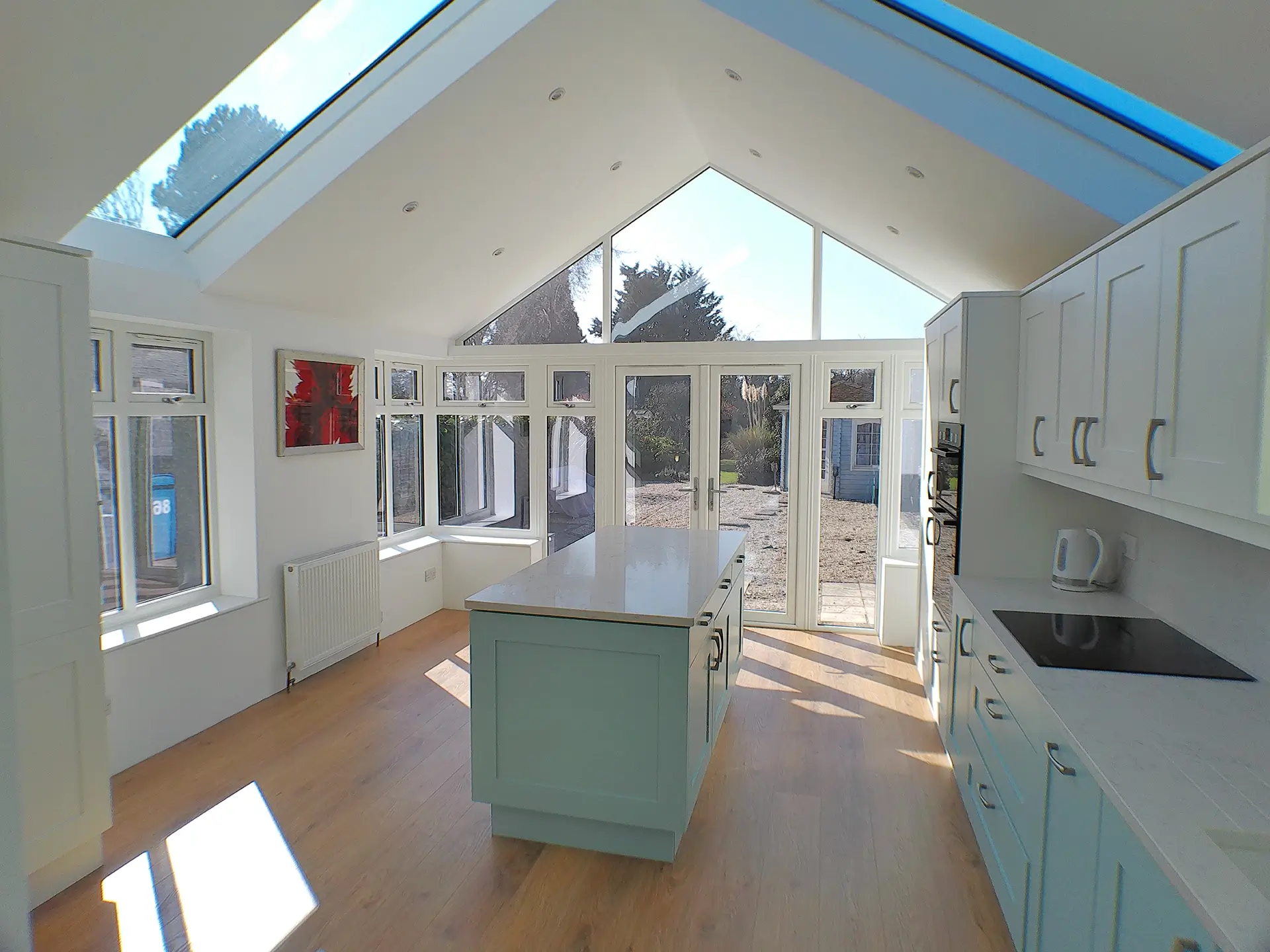 Light sunny extension